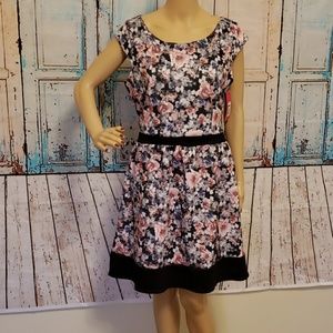 Xhilaration Floral Dress szL NWT
